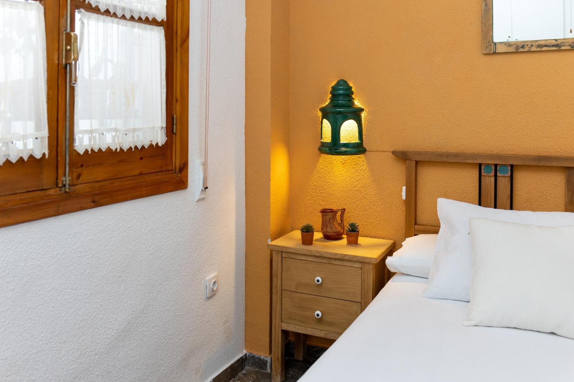 Frente A La Alhambra Apartment กรานาดา ภายนอก รูปภาพ
