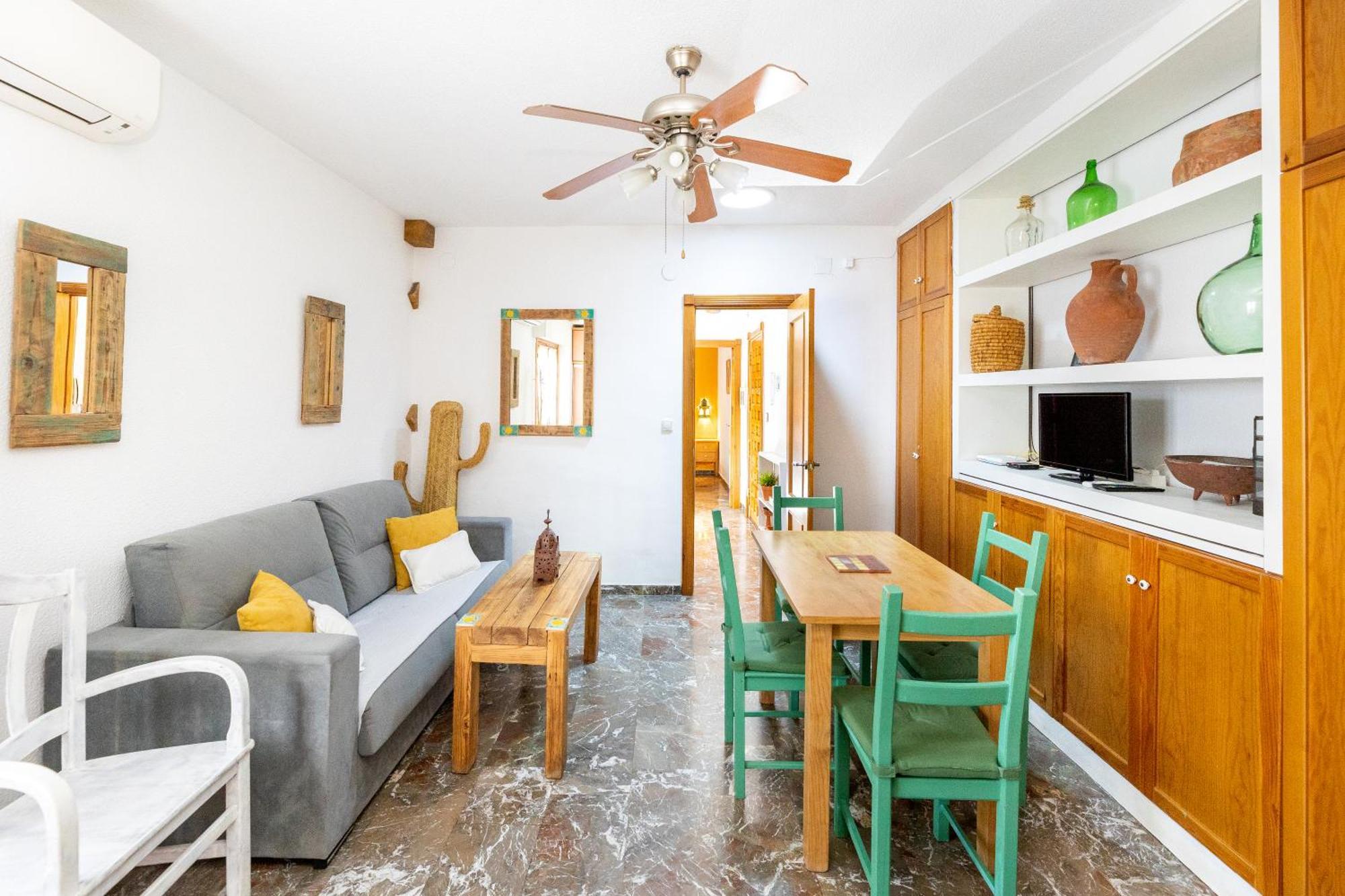 Frente A La Alhambra Apartment กรานาดา ภายนอก รูปภาพ