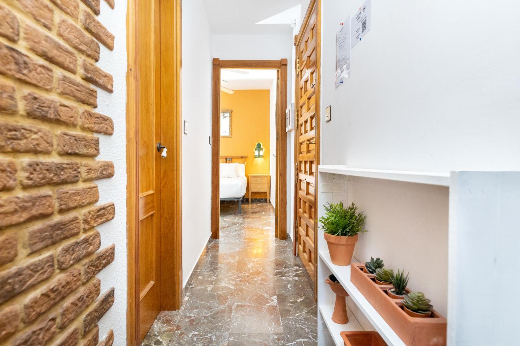 Frente A La Alhambra Apartment กรานาดา ภายนอก รูปภาพ